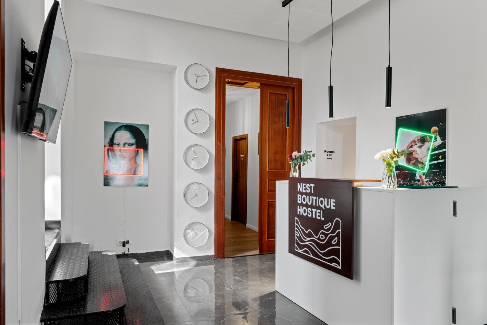 Nest Boutique Hostel Bucarest Extérieur photo
